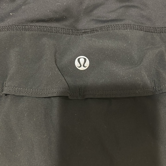Lululemon black skirt - EUC - no tag but size XS - Picture 3 of 3